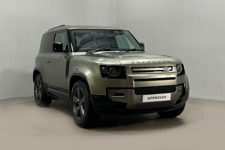 LAND ROVER DEFENDER 3.0 D250 X-Dynamic HSE 90 3dr Auto