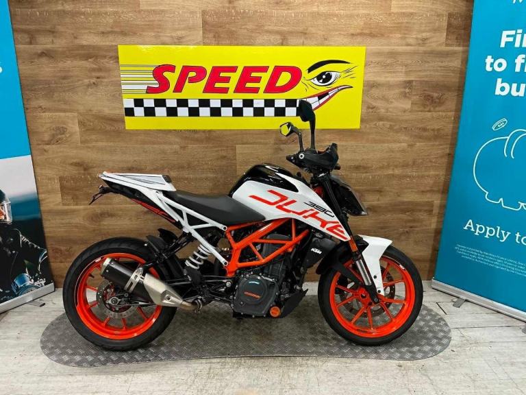 KTM 390 Duke