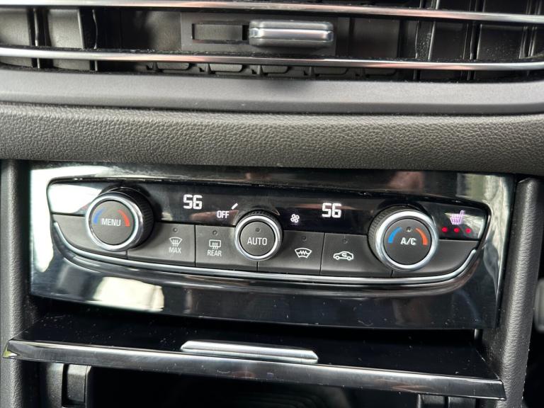 2022 Vauxhall Grandland 1.2 Turbo Ultimate 5dr Hatchback Petrol Manual