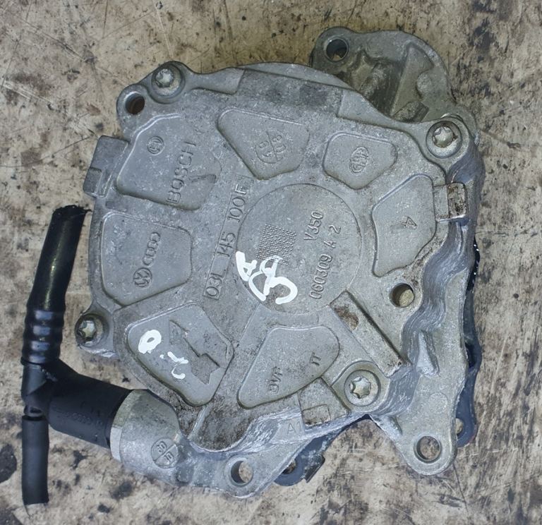 VW Passat B6 2.0 TDI Vacuum Pump Diesel 2009
