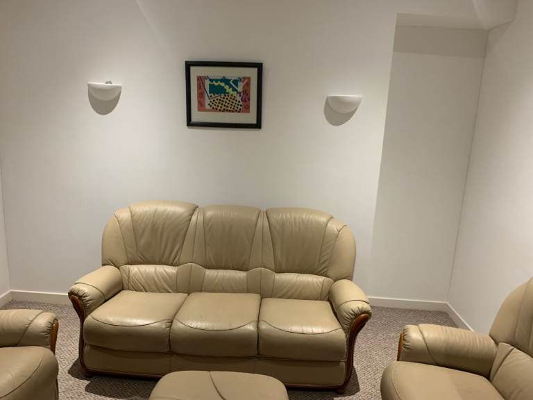 One fully furnished bedroom flat (Top Floor Flat) Available in Aberdeen for Immediate Entry