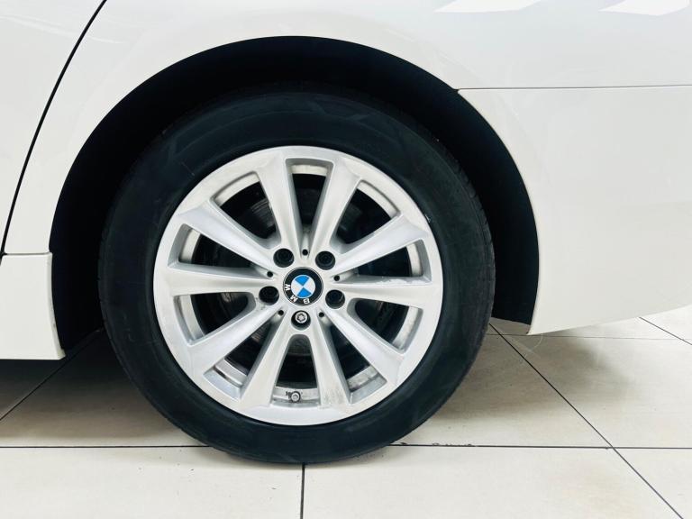 2015 BMW 5 Series 520d [190] SE 4dr Step Auto SALOON DIESEL Automatic