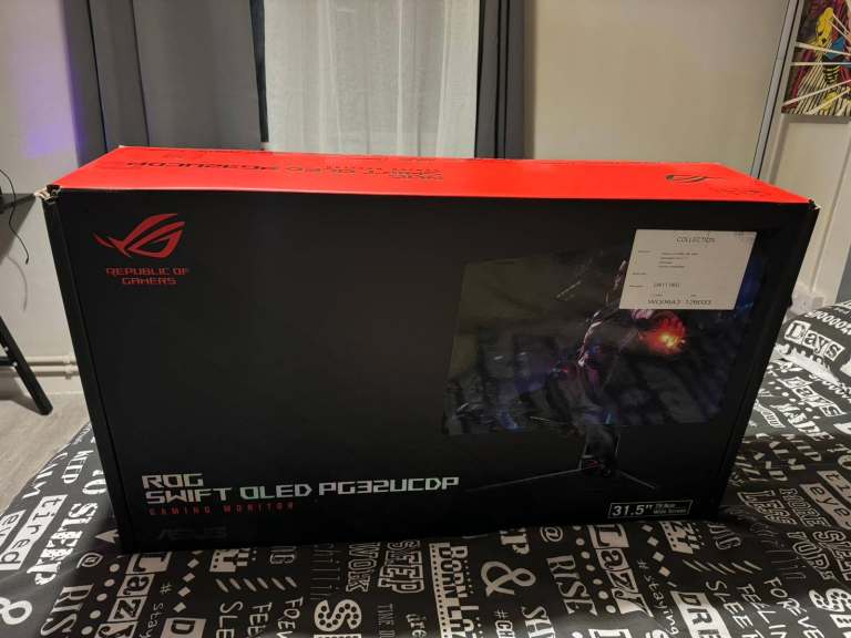 ASUS ROG Swift OLED PG32UCDP