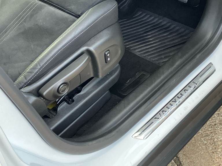 2022 Vauxhall Crossland 1.2 Turbo [130] Ultimate 5dr Auto Hatchback PETROL Automatic