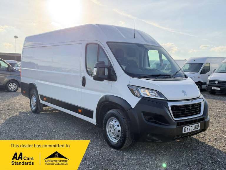 2020 Peugeot Boxer 2.2 BlueHDi 435 Professional Panel Van 5dr Diesel Manual L4 H2 Euro 6 (s/s) Pa...