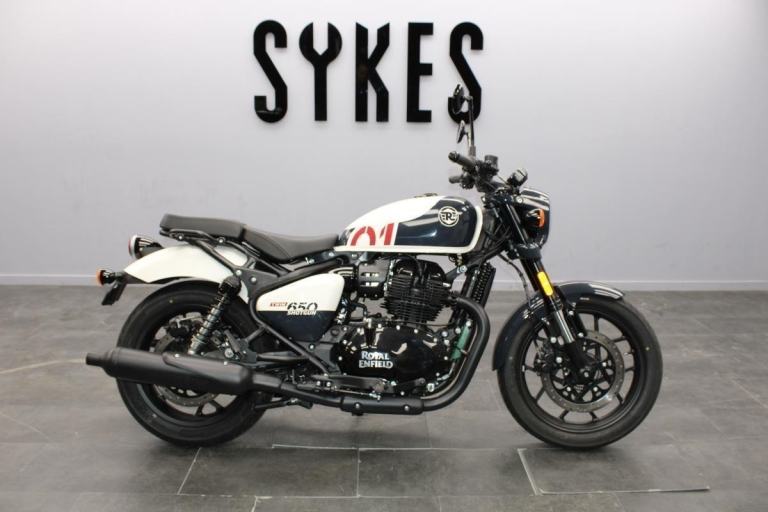 Brand New - Royal Enfield Shotgun 650 - Stencil White