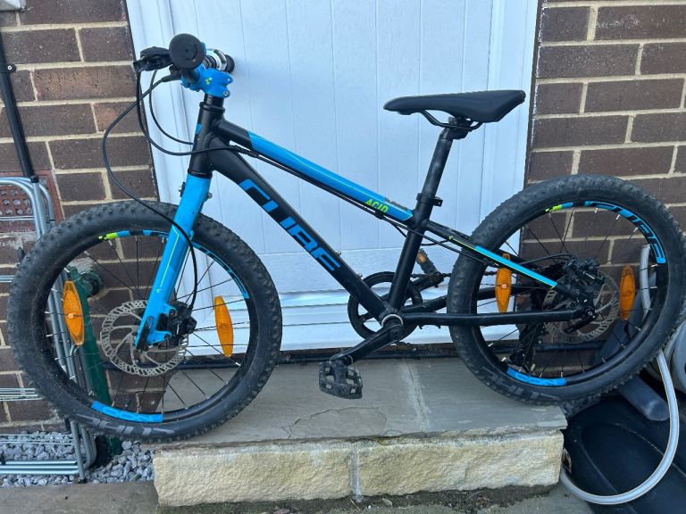 Kids 20 inch Cube mountain bike