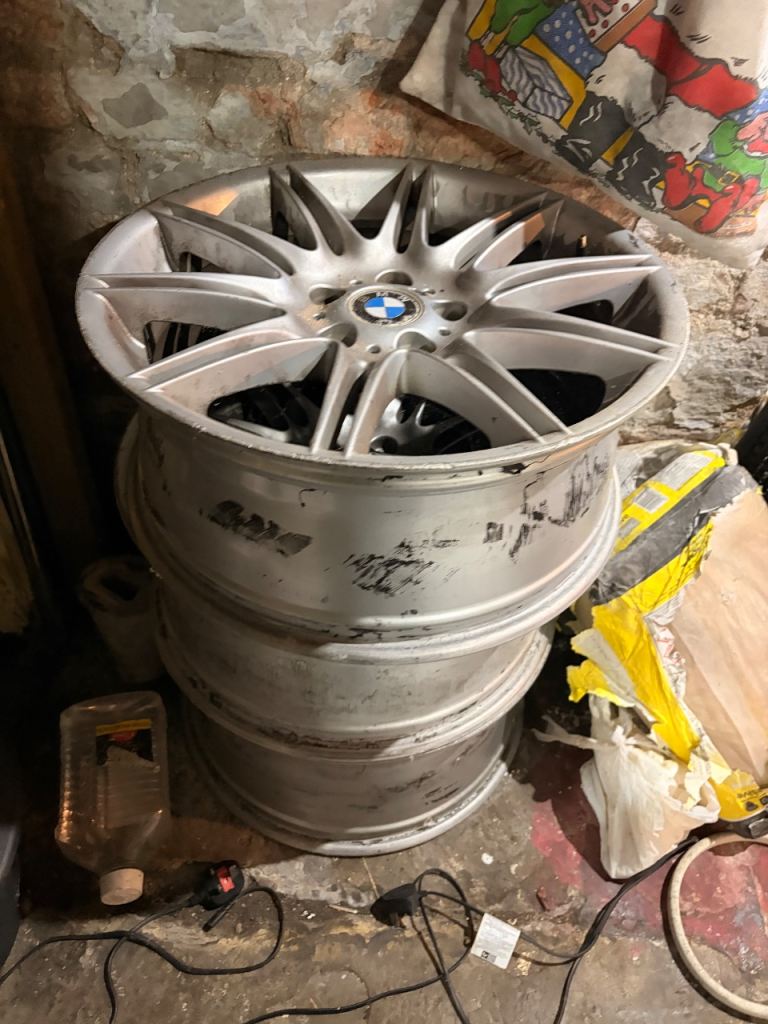 BMW E90 mv4 alloys X3 
