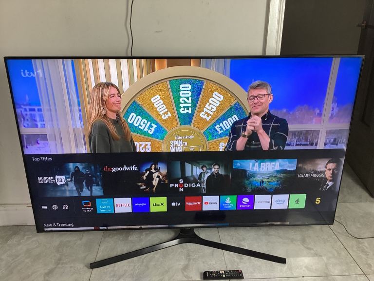 Samsung 55”  4K UHD Smart TV – WiFi, Netflix/YouTube – £240