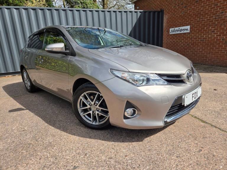 2014 64 TOYOTA AURIS 1.6 V-MATIC ICON PLUS HATCHBACK 5DR PETROL MANUAL EURO 5 (1
