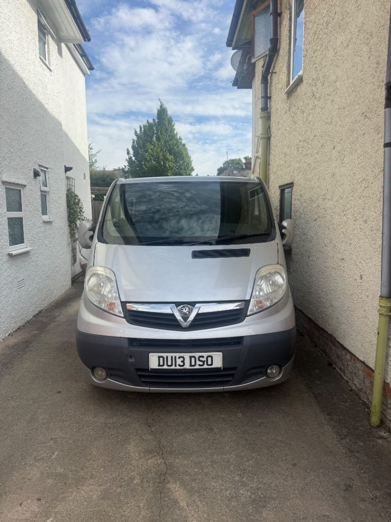 Vauxhall, VIVARO, Panel Van, 2013, Manual, 1995 (cc)