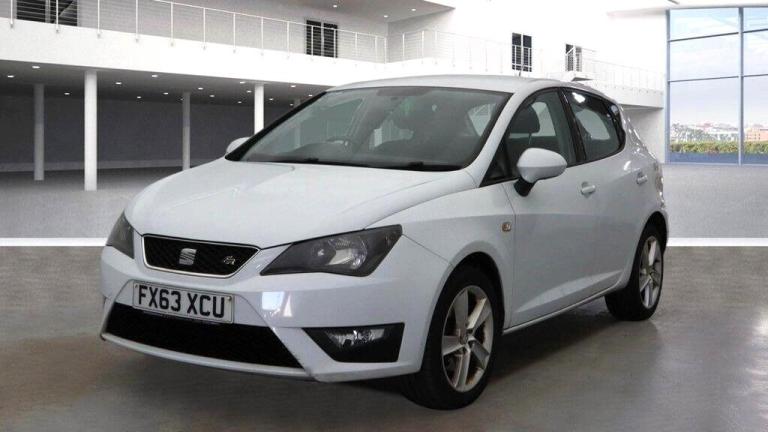 2013 SEAT Ibiza 1.6 TDI CR FR 5dr ONLY £35 ROAD TAX HATCHBACK Diesel Manual