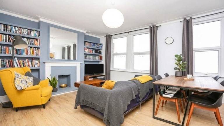 2 Bed Flat, Farley Road, Catford