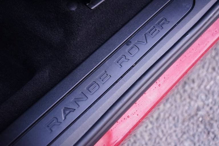 2020 Land Rover Range Rover Evoque 1.5 P300e 12.2kWh S SUV 5dr Petrol Plug-in Hybrid Auto 4WD Eur...