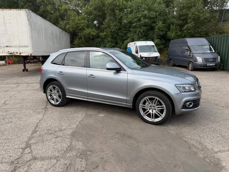 Audi, Q5, Estate, 2010, Manual, 1968 (cc), 5 doors