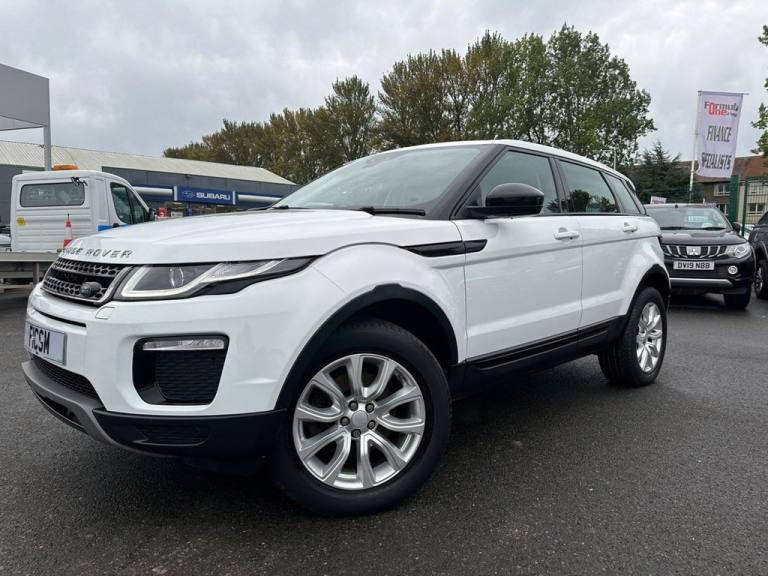 2016 Land Rover Range Rover Evoque 2.0 TD4 SE TECH 5d 177 BHP Estate Diesel Manual
