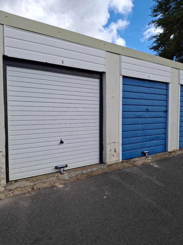 Garage to Rent - Parking or Storage - with high security door lock - Tidworth