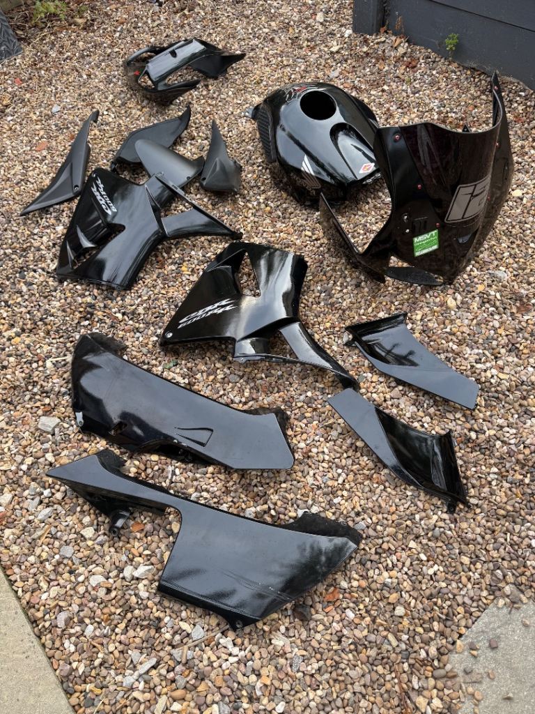 Honda cbr 600rr fairing kit