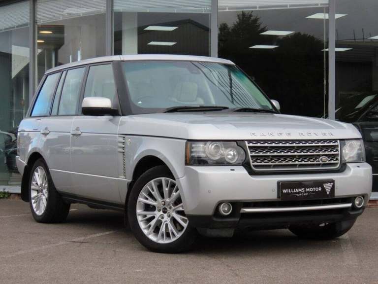 2012 Land Rover Range Rover 4.4 TD V8 Westminster SUV 5dr Diesel Auto 4WD Euro 5 (313 bhp) ESTATE...