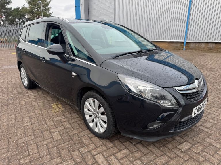 2014 Vauxhall Zafira  tourer se 2.0 cdti diesel , 7 seater   Mot July 2026 2 keys   7 seats 