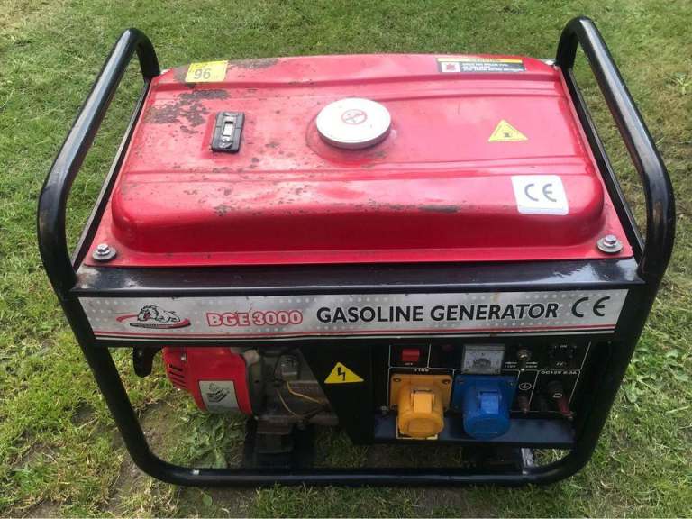 BULLDOG BGE GX200 6.5HP GENERATOR 240V/110V 16 AMP OUTPUT