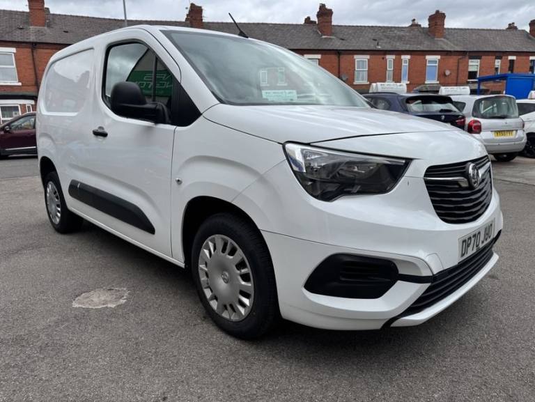 2020 Vauxhall Combo 2300 1.5 Turbo D 100ps H1 Sportive Van PANEL VAN DIESEL Manual