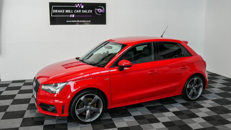 AUDI A1 1.4 TFSI Black Edition 2013