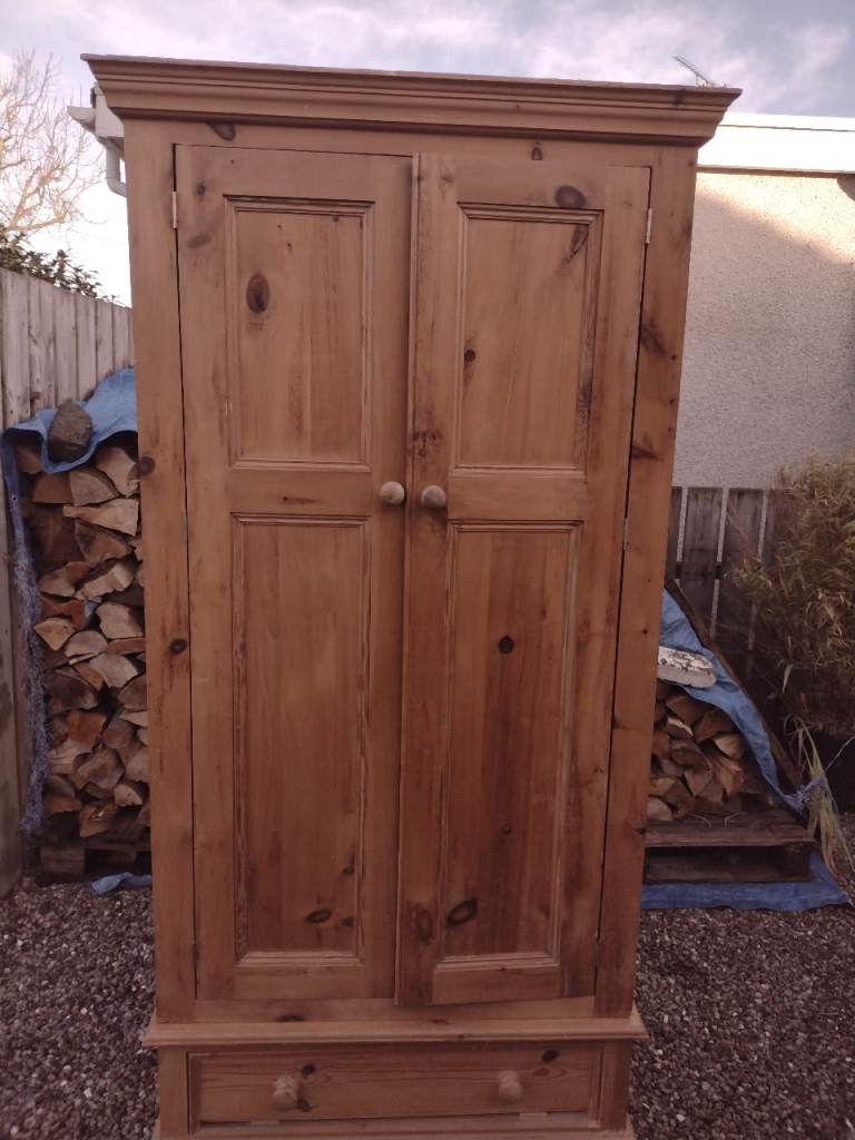Large Mexican Pine wardrobe 