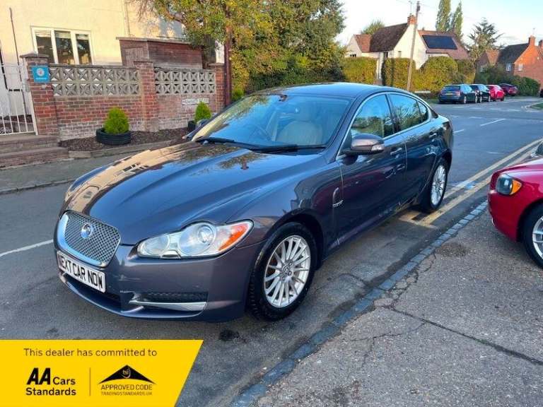 2008 Jaguar XF 2.7d Luxury 4dr Auto SALOON Diesel Automatic
