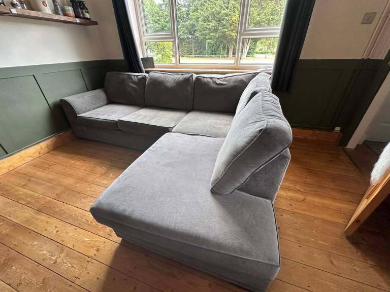 DFS Orka Sofa