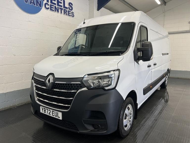 2023 Renault Master Master 2.3 dCi 35 Business+ FWD LWB Medium Roof Euro 6 4dr Panel Van Diesel M...