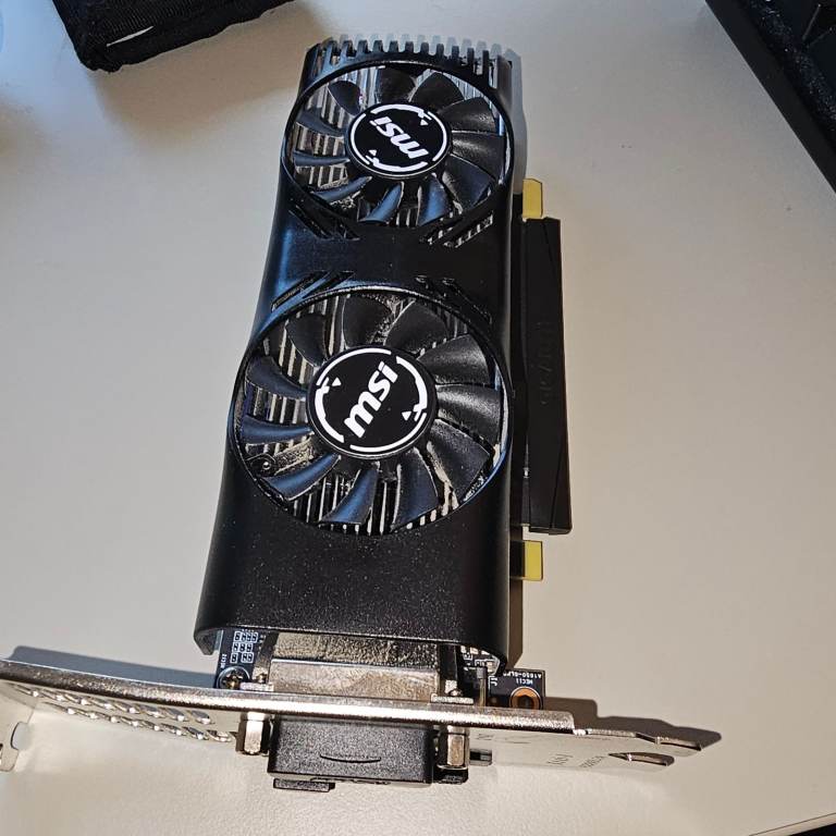 Gigabyte GTX 1650 SUPER OC 4GB Graphics Card - Excellent Condition £75