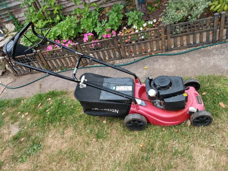 SOVEREIGN SELF PROPELLED PETROL MOWER 
