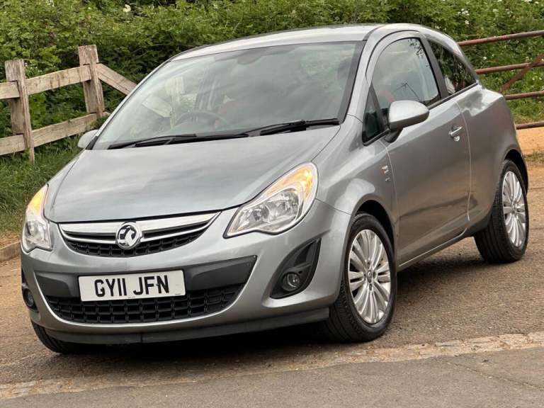 2011 Vauxhall Corsa 1.4 SE 3dr Auto Hatchback PETROL Automatic