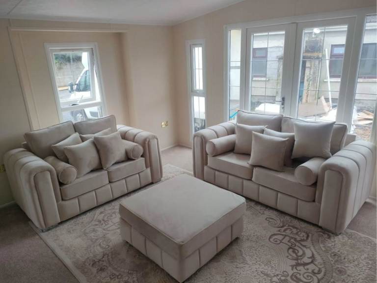 🛋️ Lilly Luxury Plush Fabric 3+2 Seater Sofa & Matching Bolster Pillows Set 🛋️