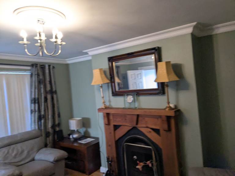 Four bedroom fully furnished property Lurgan area