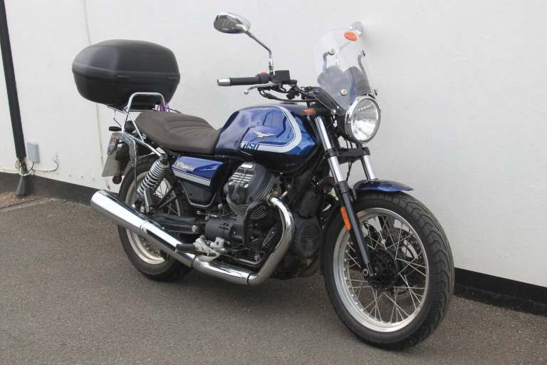 2021 MOTO GUZZI V7 Special 850