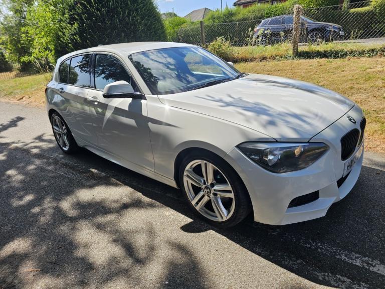 BMW, 1 SERIES, Hatchback, 2012, Manual, 1995 (cc), 5 doors