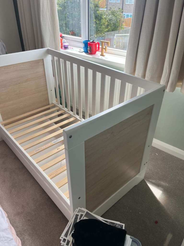 John Lewis Little Acorns Traditional Sleigh Cot | in Mill End ...