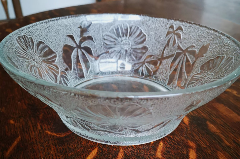 Cut Glass Fruit/Pudding Bowl.
