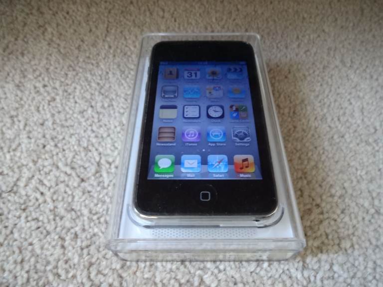 Apple iPod Touch with original box