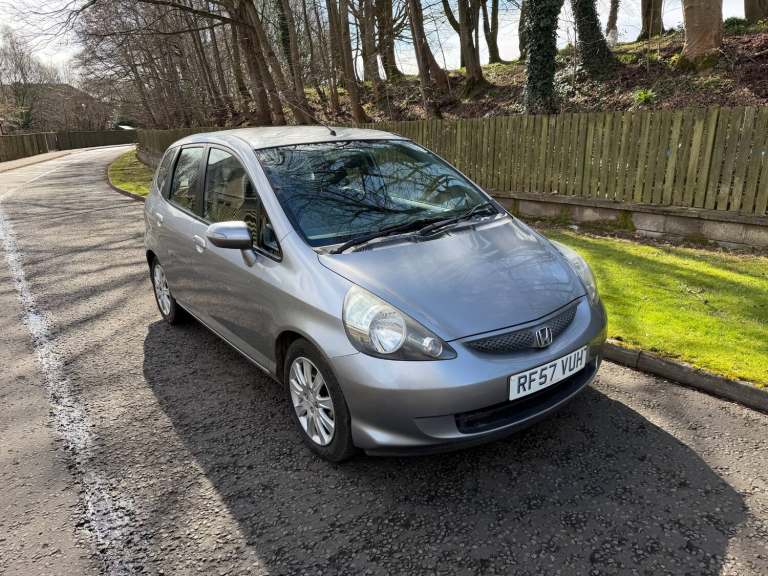 HONDA JAZZ SE 1.4L (2007)full year mot low 61000 miles.