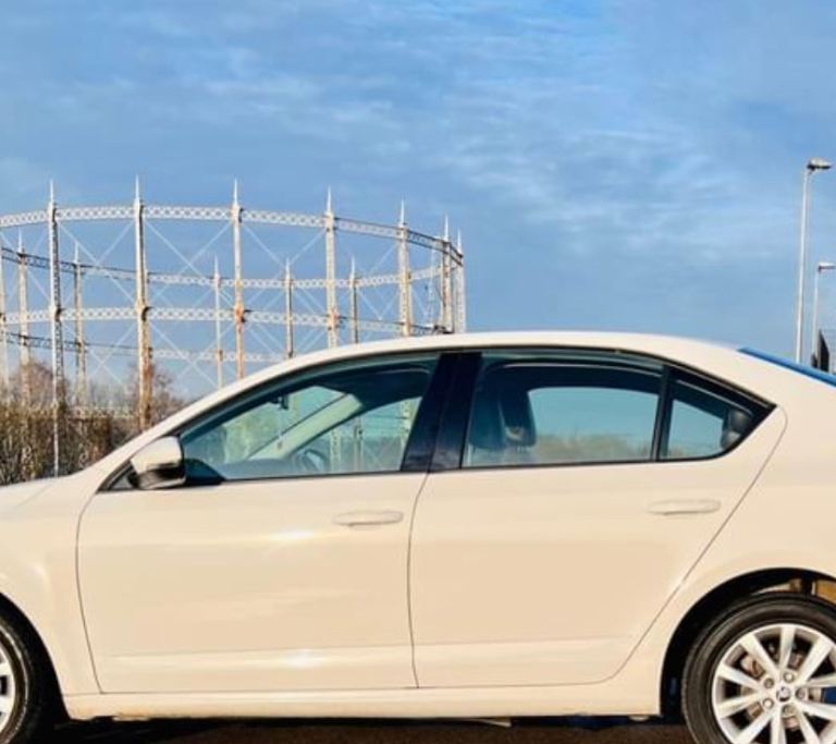 Skoda, OCTAVIA, Hatchback, 2019, Manual, 1598 (cc), 5 doors