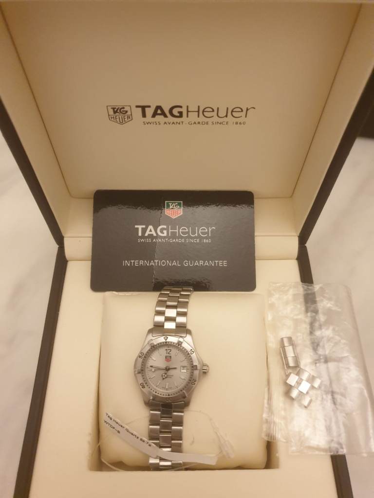 Tag Heuer Professional dive watch, siver,  200m