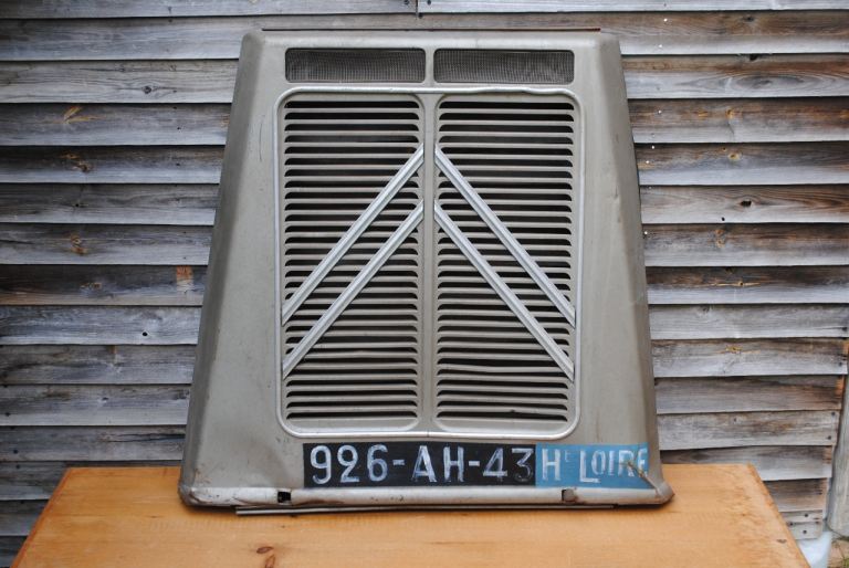 Amazing vintage French "Citroen H" Truck Van Camion Radiator Grill 1947 - 1964