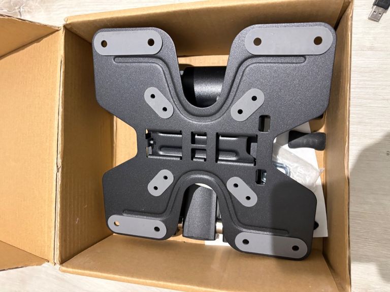 NEW Ross LNF200 Superior Medium TV Wall Bracket 25-50" Flat