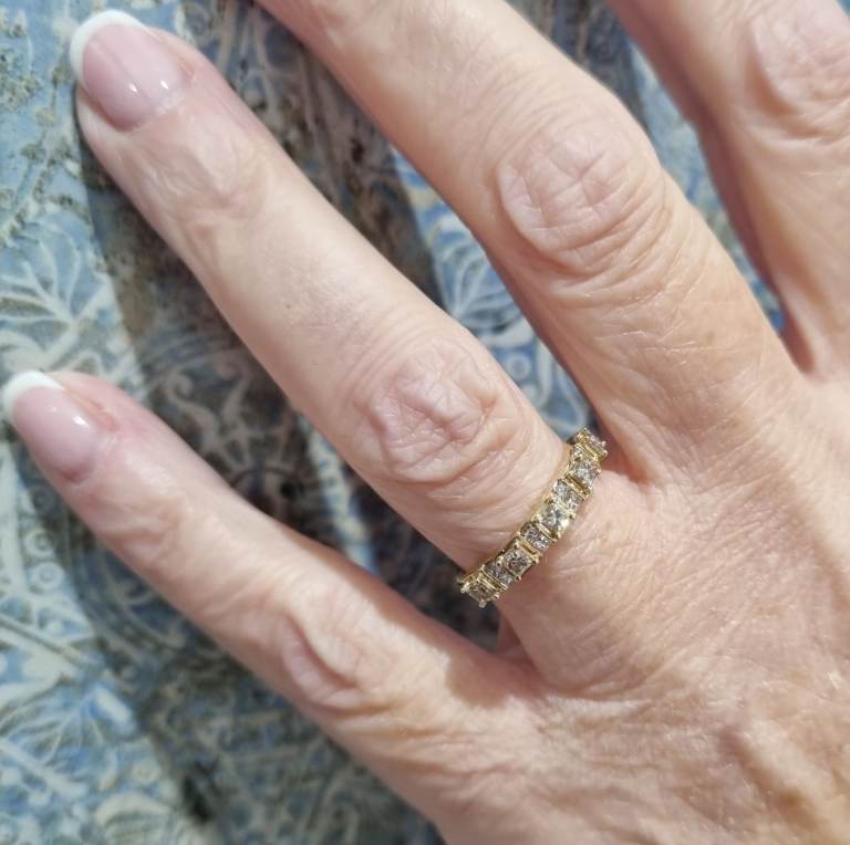 Gold 9ct Diamond half hoop ring. 0.50ct 