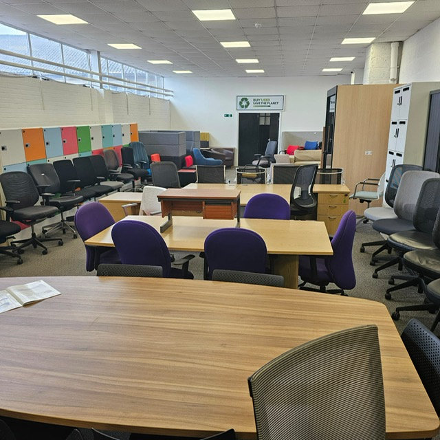 USED OFFICE FURNITURE - REFURBISHED- BISHOPS STORFORD 