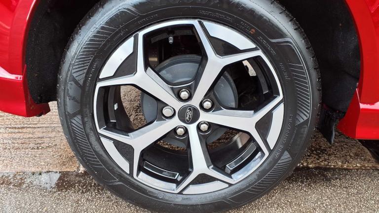 2025 Ford Puma 1.0 EcoBoost Hybrid mHEV ST-Line 5dr Hatchback Petrol Manual