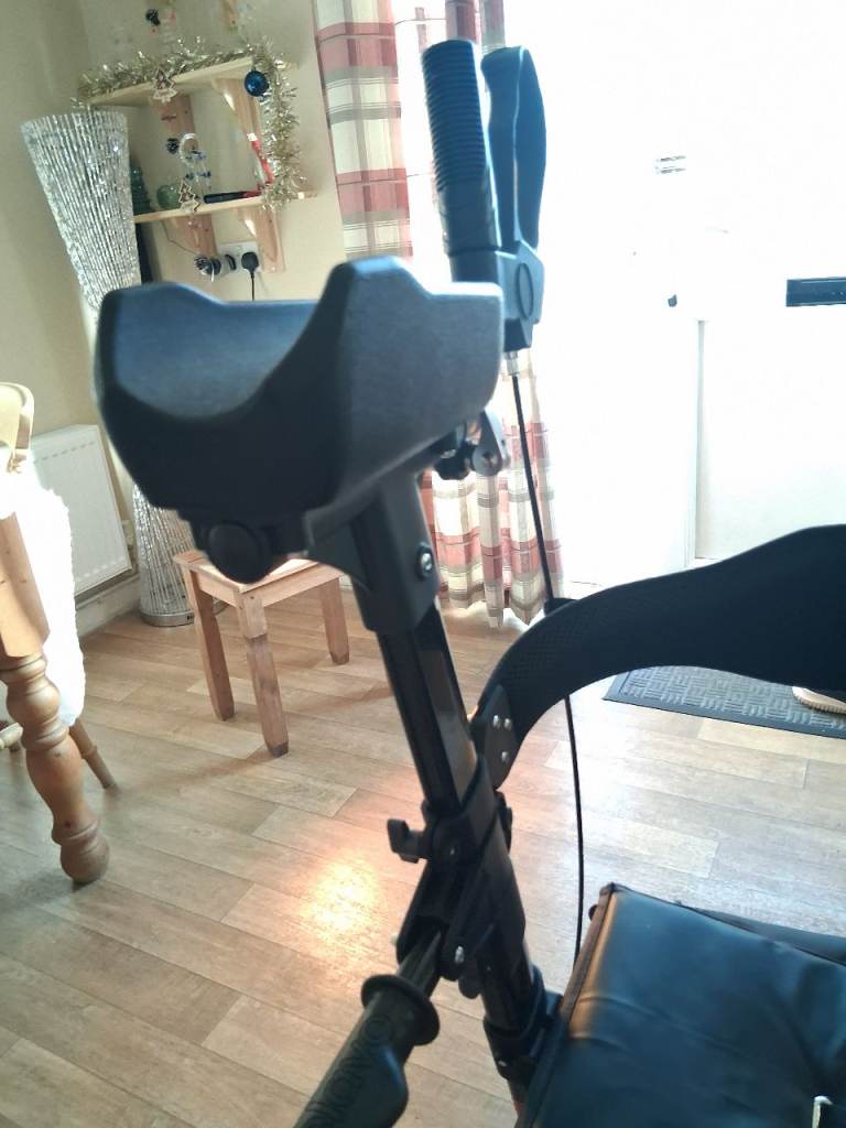 Helavo Arthritis Rollator